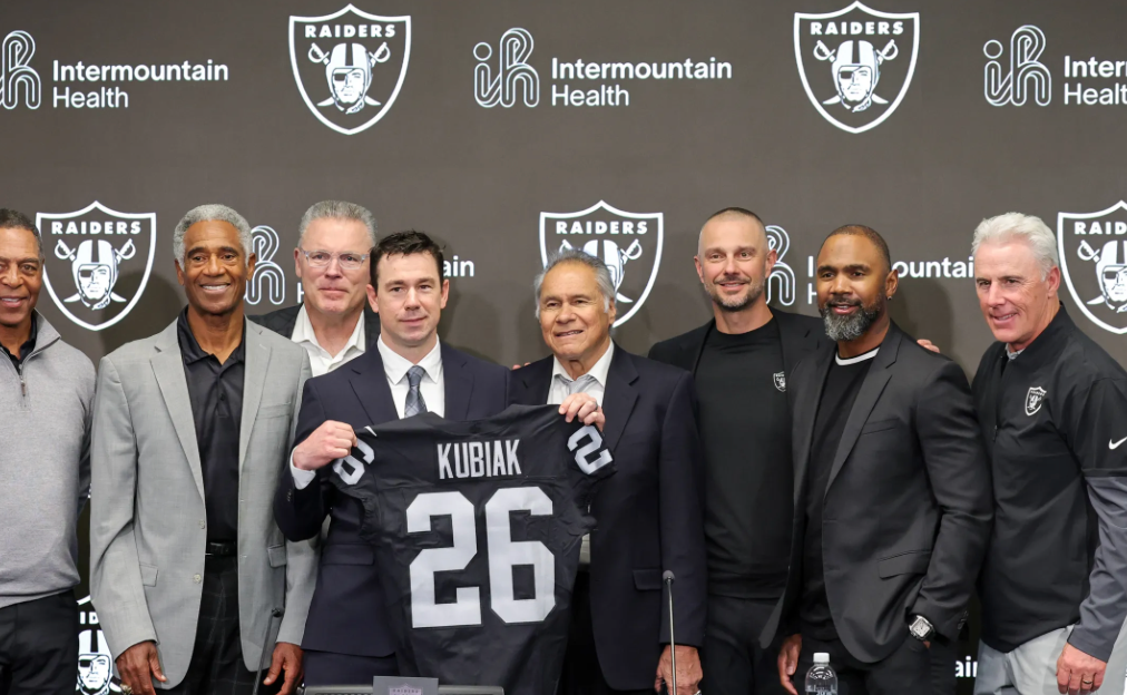 Raiders Roster The Las Vegas Raiders Already Have Their Star Wide Receiver On the ...