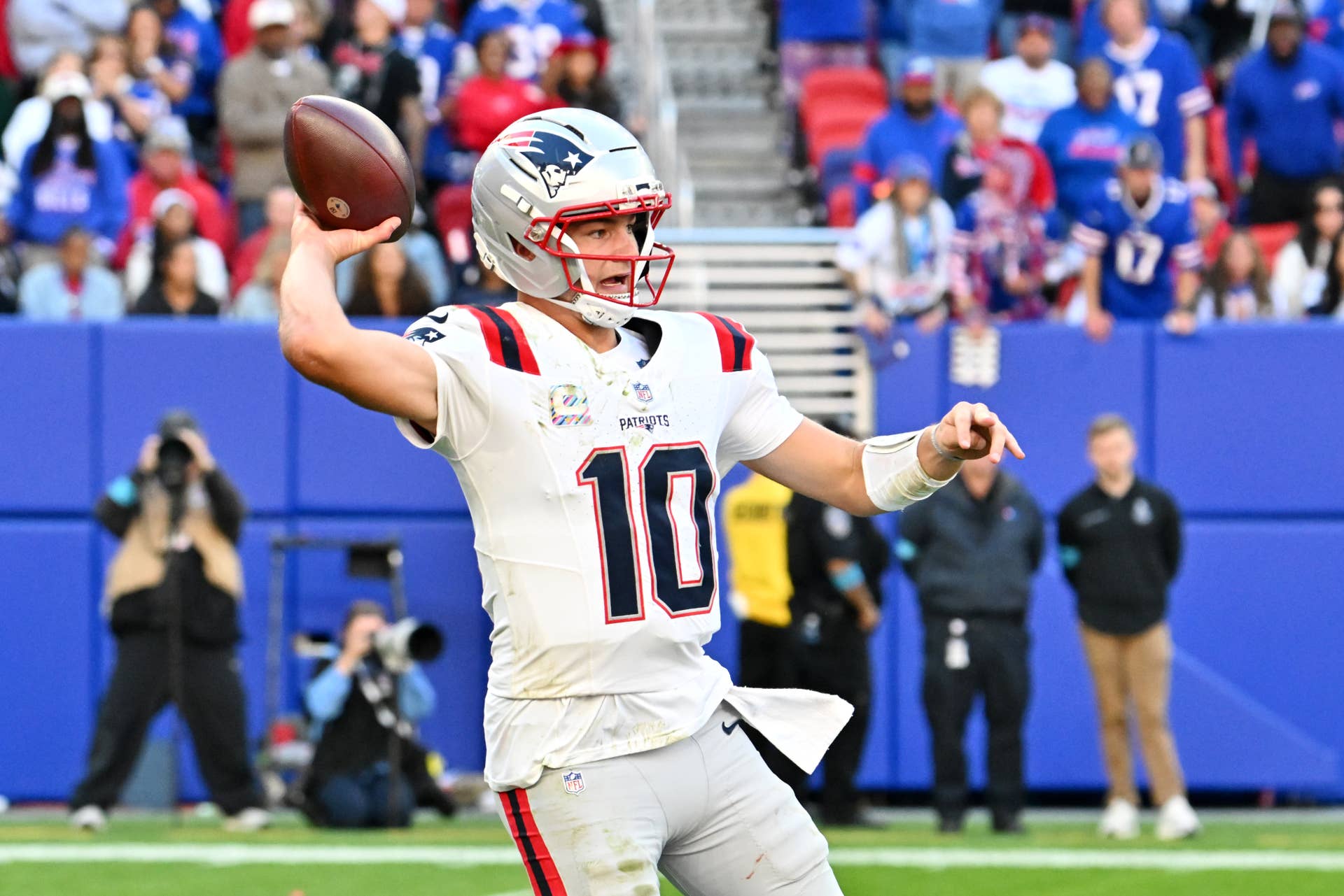 Oct 4, 2026; Orchard Park, New York, USA; New England Patriots quarterback Drake Maye (10) throws a pass during the fourth quarter against the Buffalo Bills at New Highmark Stadium. Mandatory Credit: Mark Konezny-Imagn Images